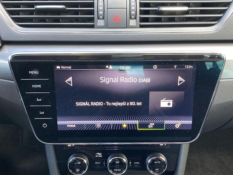 Škoda Superb (2021) Combi iV 1.4 TSI DSG Style - fotka 13 z 36