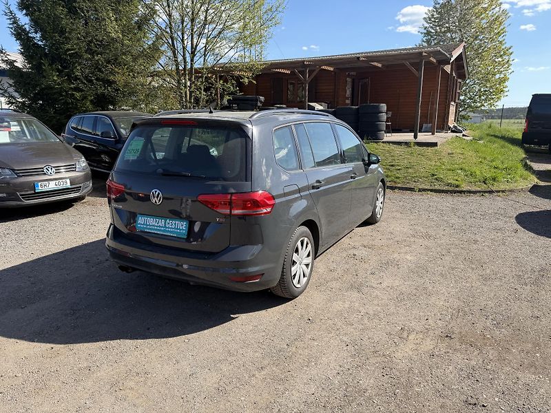 Volkswagen Touran 1.4 TSI 7 MIST 110KW - fotka 6 z 21