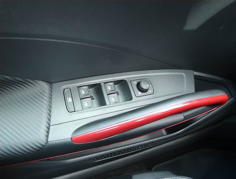 Škoda Fabia (2025) 1.0 TSI, MONTE CARLO, AUTOMAT - fotka 16 z 16