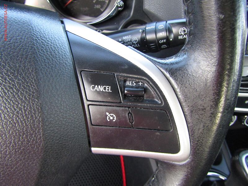 Mitsubishi ASX (2015) 1.6 MIVEC, ČR, AC, temp - fotka 13 z 18