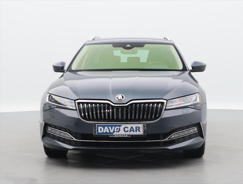Škoda Superb 2,0 TSI 200kW DSG 4x4 L&K DPH - fotka 2 z 43