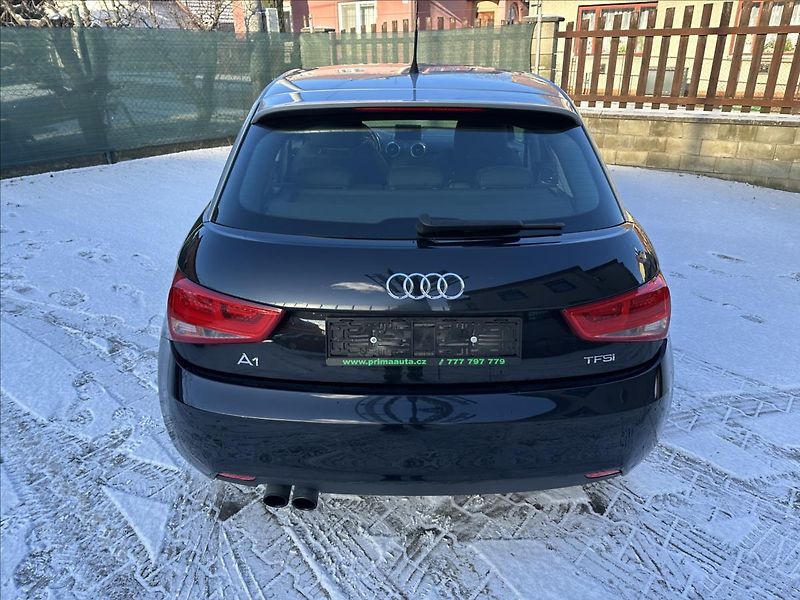 Audi A1 1,4 SPORTBACK Top stav - fotka 6 z 27