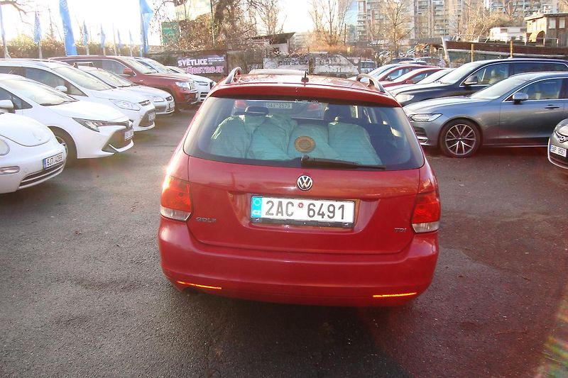 Volkswagen Golf (2011) VI.1.6TDi,ČR,S.kn1.MajSTK 8/27 - fotka 6 z 67