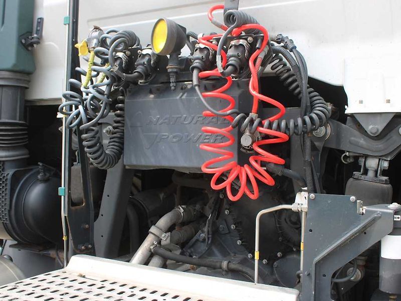 Iveco S-WAY 460, AS, LNG, EURO 6, RETARDER - fotka 6 z 20