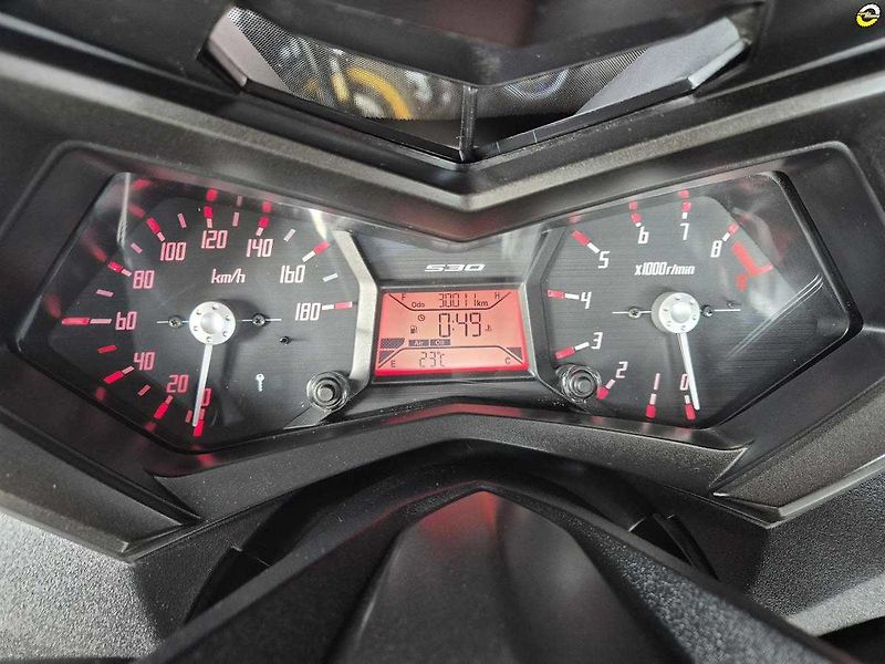 Yamaha T-Max 530 (2012) - fotka 20 z 21