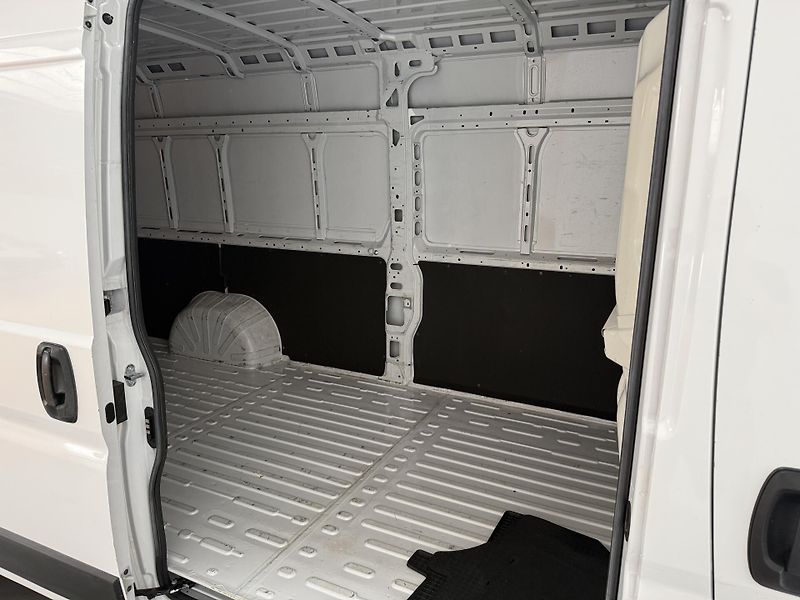 Opel Movano 2.2CDTI L4H2 3.5T FWD H D - fotka 11 z 12