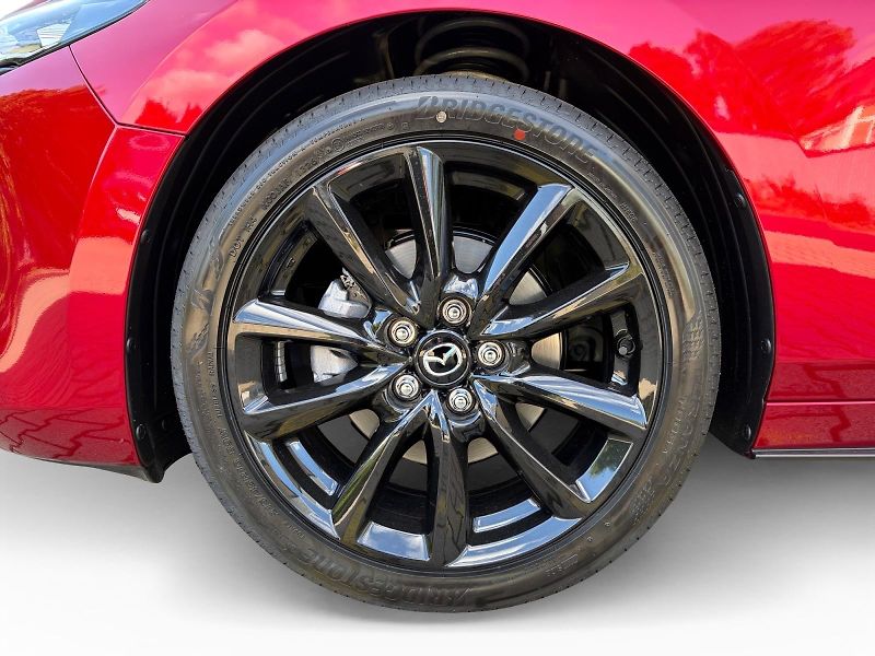 Mazda 3 (2026) G140/6MT/FWD/HOMURA - fotka 15 z 18