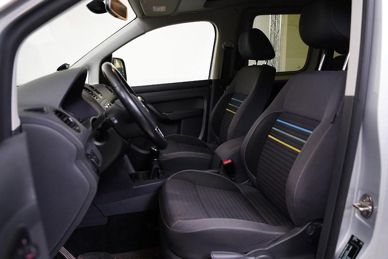 Volkswagen Caddy - fotka 5 z 6