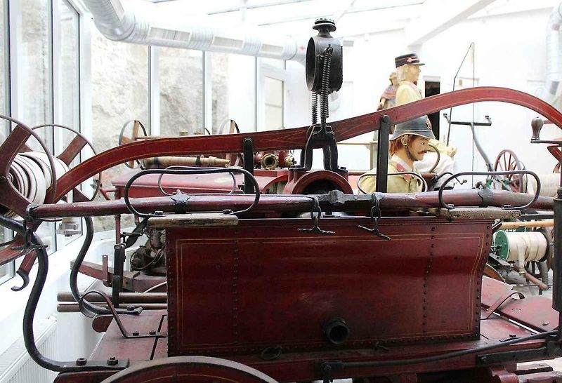 Hasičské muzeum v Krupce, má nádhernou expozici, kterou zdobí jedna z největších kolekcí motorových čerpadel - stříkaček značky Flader. Expozice se chystá na oslavu desátých narozenin.
