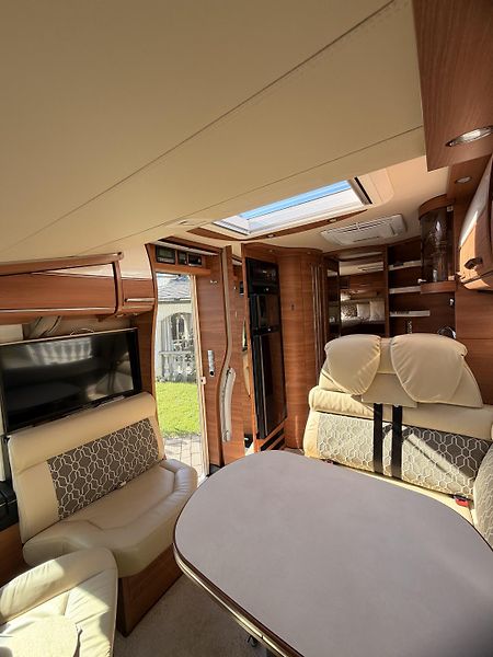 Carthago CHIC C-LINE I 4.9 LE  - fotka 14 z 34