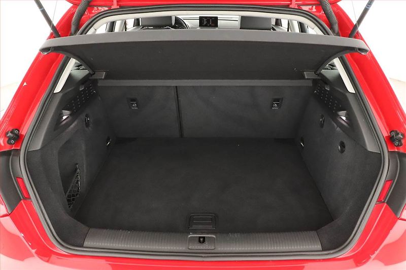 Audi A3 (2014) 1.2 TFSI, Kůže, Bi-Xenony - fotka 10 z 16