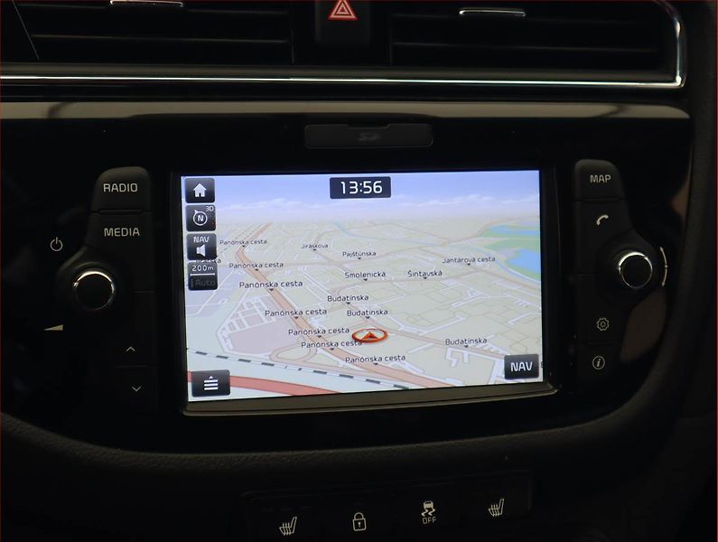Kia Ceed (2018) 1.6 GDI, Serv.kniha, Navi - fotka 13 z 18