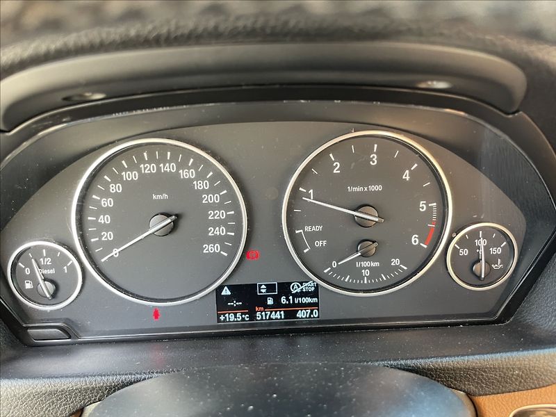 BMW Řada 3 2,0 d 120kw GT Panorama, prav. - fotka 15 z 39