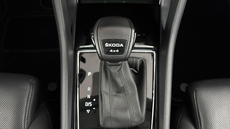 Škoda Kodiaq 2.0 TDI DSG 4x4 L&K - fotka 28 z 32