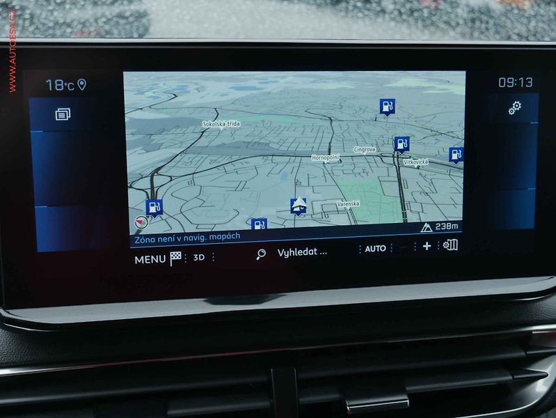 Peugeot 5008 (2022) 1.5HDi, ČR, Allure, AT, LED - fotka 13 z 25