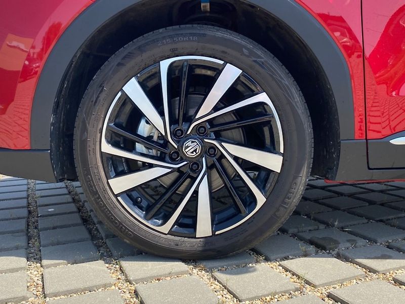 MG ZS (2025) 1,5 Hybrid+ Exclusive - fotka 13 z 31