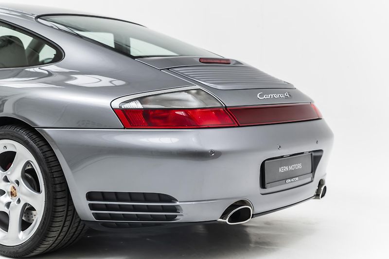 Porsche 911 996.2 Carrera 4S*CZ*Servis*TOP - fotka 43 z 43