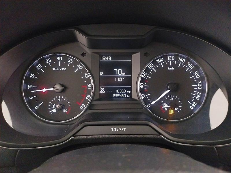 Škoda Octavia (2013) Ambition Plus 1.6 TDI - fotka 11 z 18