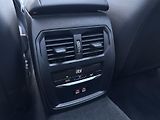 BMW Řada 3 330i M-Sport - náhled 28