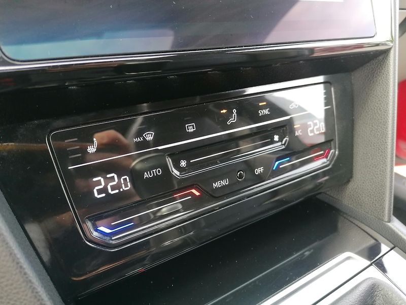 Volkswagen Arteon Shooting Brake (2021) 1.5 TSi R-LINE Manuál,Panorama - fotka 13 z 37