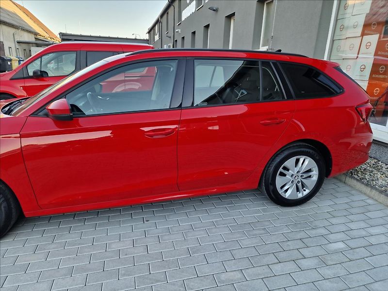 Škoda Octavia 2.0TDI DSG Ambition,ČR,1.Maj. - fotka 45 z 50
