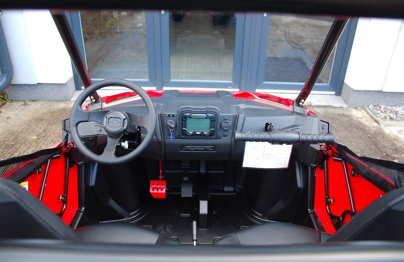Polaris RZR 170 (2026) RZR 200 - fotka 15 z 25