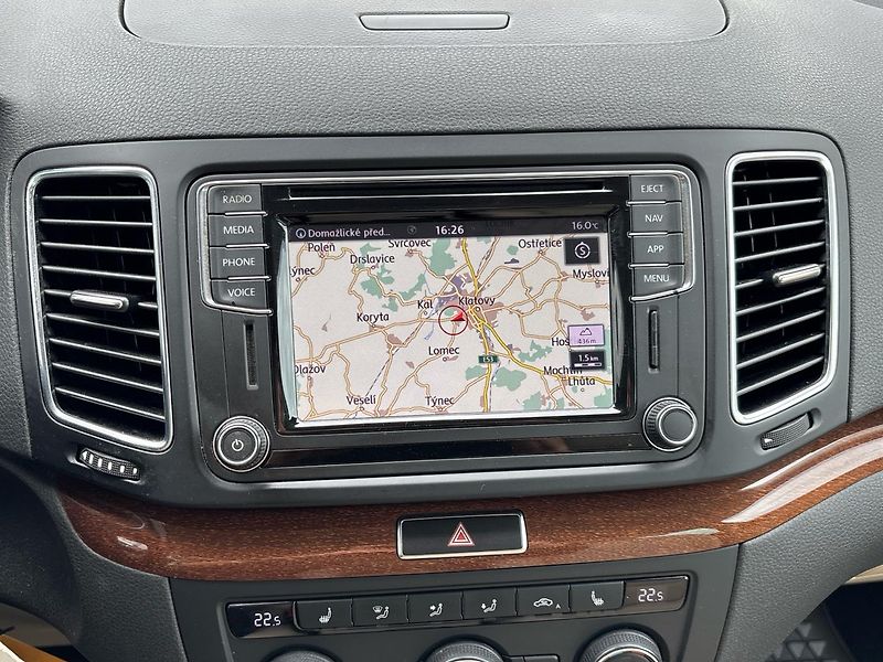 Volkswagen Sharan 4Motion, Highline - fotka 22 z 25