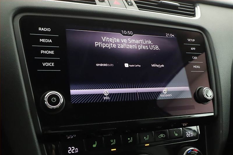 Škoda Octavia (2020) 2.0 TDI, Automat, Tempomat - fotka 16 z 19