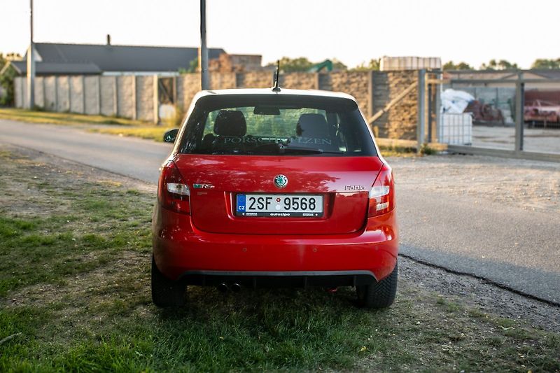 Škoda Fabia - fotka 6 z 33