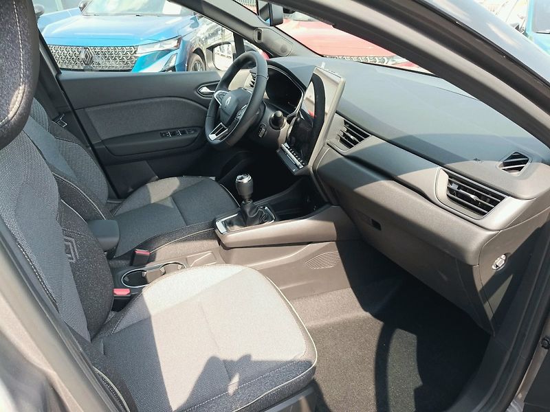 Renault Captur (2026) techno Eco-G 120 - fotka 13 z 16