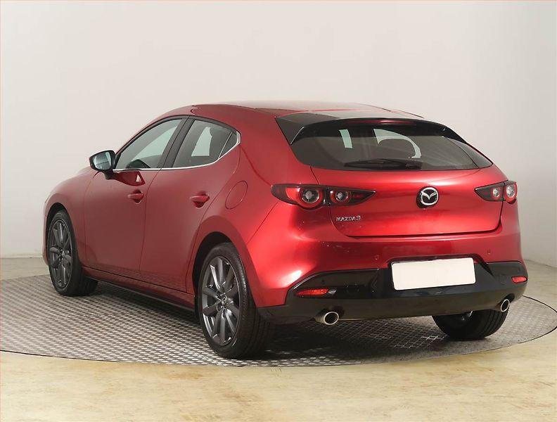Mazda 3 (2026) e-Skyactiv G140 - fotka 4 z 22