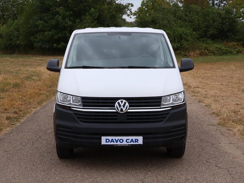 Volkswagen Transporter 2,0 TDI 110kW DSG 9-Míst CZ DP - fotka 2 z 26