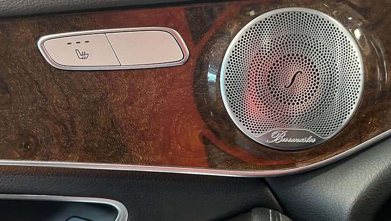 Mercedes-Benz GLC 250 4Matic AT - fotka 8 z 19