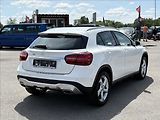 Mercedes-Benz GLA 1,6 180i 90kW AT,Led,Kůže,Navi - náhled 1