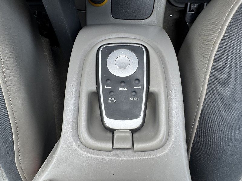 Renault Kangoo (2011) 1.5dCi Navi Digi Klima - fotka 10 z 40