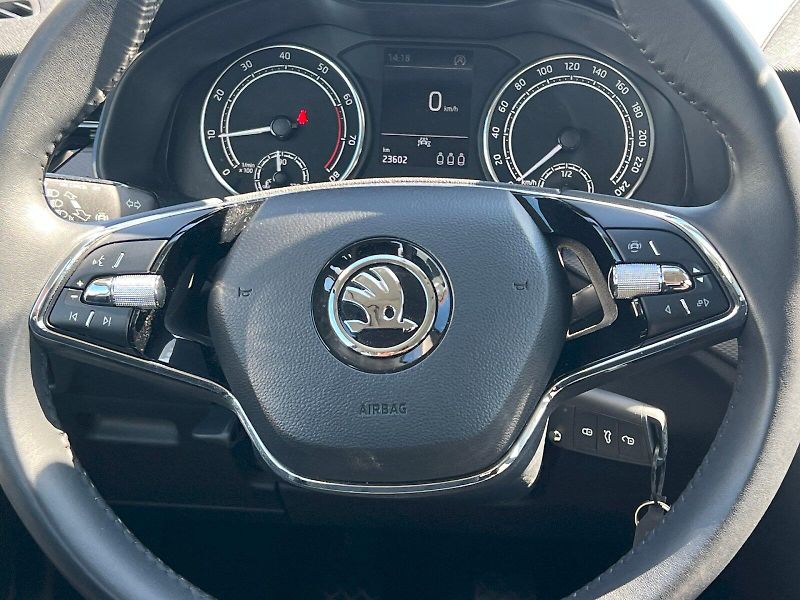 Škoda Kamiq (2023) Ambition 1.0TSi 81kW 6°manuáln - fotka 21 z 27