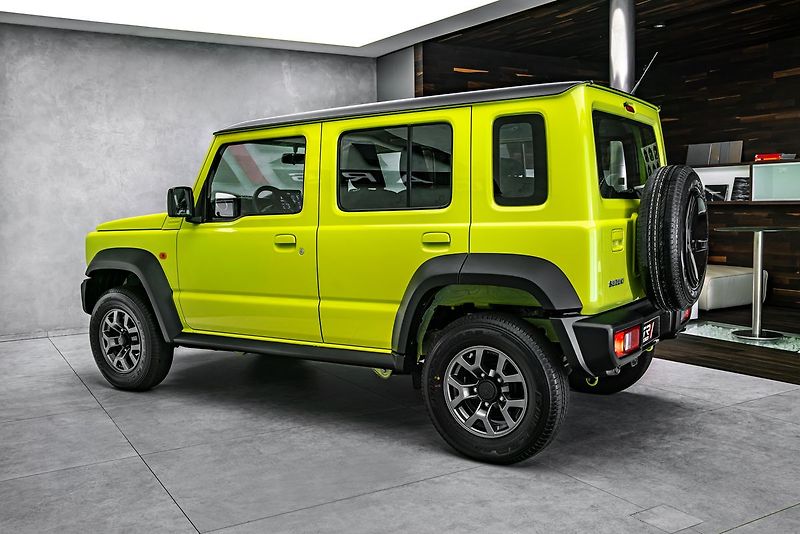 Suzuki Jimny 1,5 ALL GRIP - fotka 7 z 21