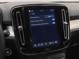 Volvo XC40 (2026) B3 AUT DARK PLUS - náhled 54