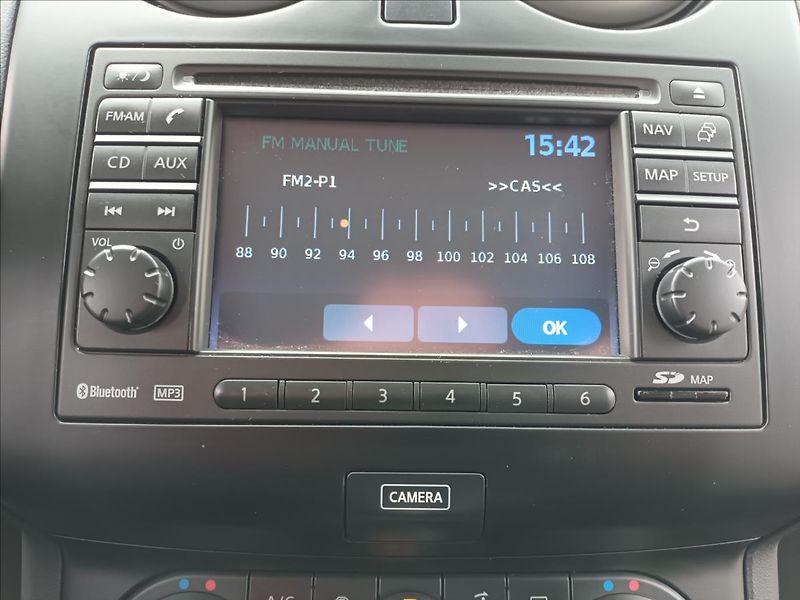 Nissan Qashqai 2,0 dCi 110 kW Automat,4X4,TZ - fotka 33 z 40