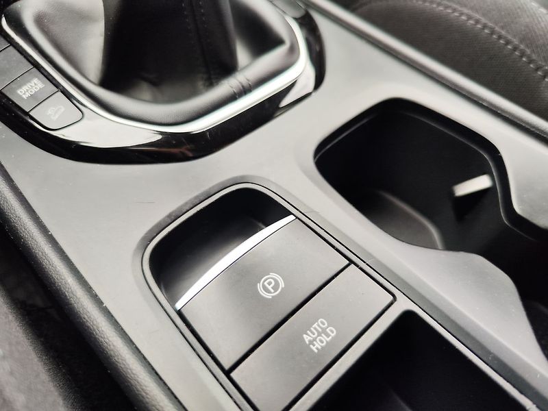 Hyundai Tucson 1.6 T-GDi/110kW Smart - fotka 23 z 33