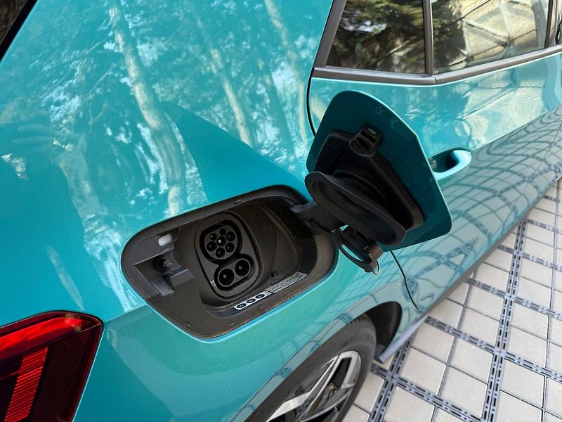 Volkswagen ID.3 PRO 107kW baterie 62 kWh - fotka 8 z 37