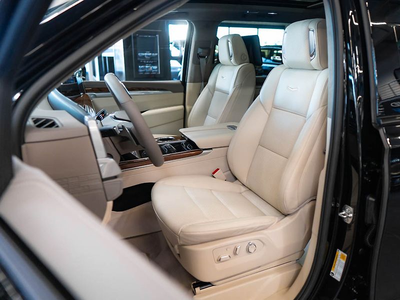 Cadillac Escalade (2026) 6.2 ESV Sport Platinum 2026 - fotka 16 z 50