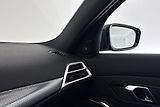 BMW Řada 3 řady 3 | 330d xDrive - náhled 16