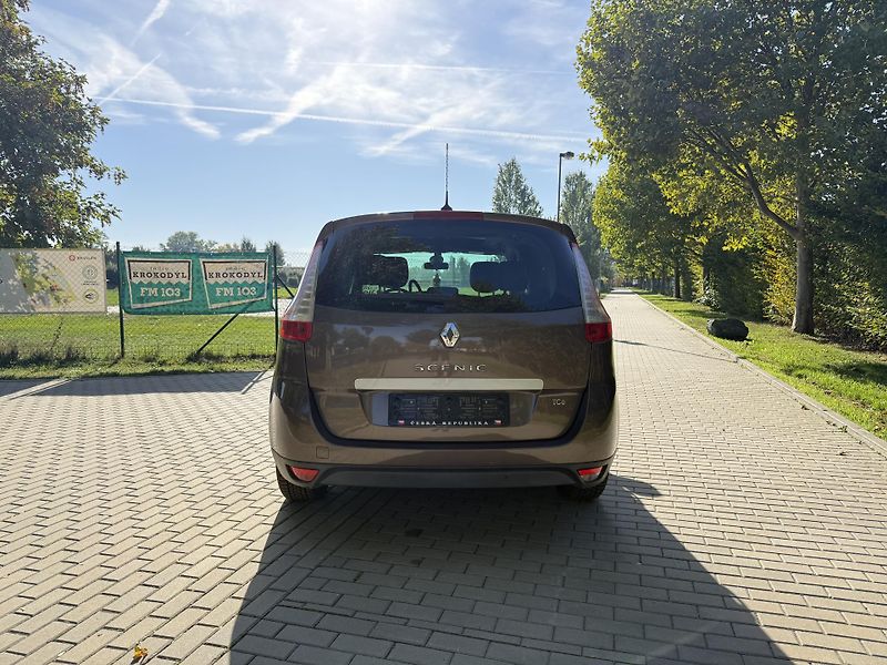 Renault Grand Scénic 1.4 TCe Dynamique - fotka 17 z 30