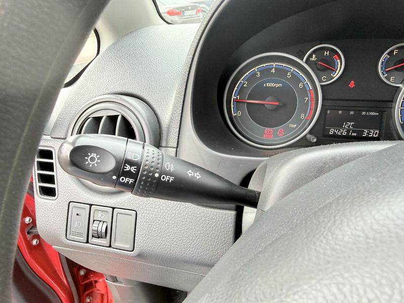 Fiat Sedici 1.6i 16V 4WD Klima 4X4 - fotka 20 z 30