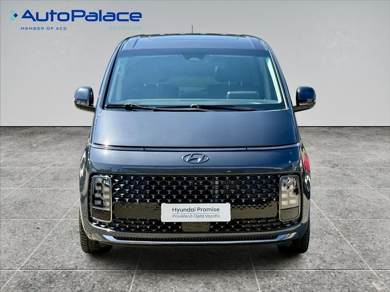 Hyundai Staria 2,2 CRDI PREMIUM LUXURY PANO - fotka 2 z 24