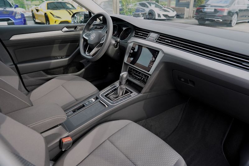 Volkswagen Passat (2020) B8 2.0TDi 90kW DSG - fotka 27 z 45