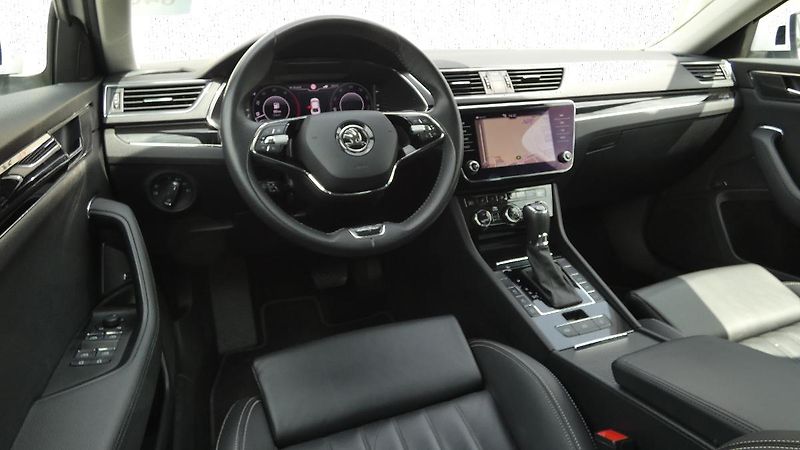 Škoda Superb 2,0 TDI 4x4 140kW L&K - fotka 5 z 30