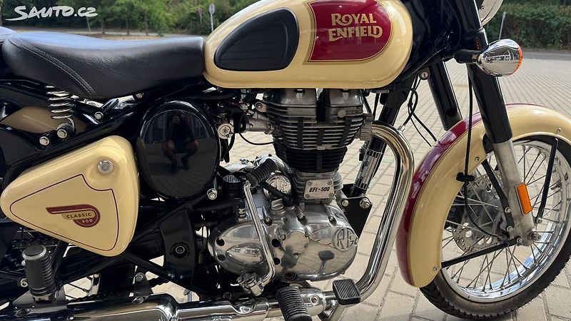 Royal Enfield Bullet Classic EFI 500 25t.km - fotka 10 z 16