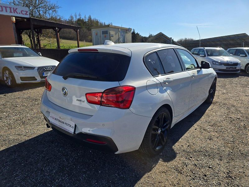 BMW Řada 1 (2016) 118D 110KW Mpacket - fotka 7 z 24